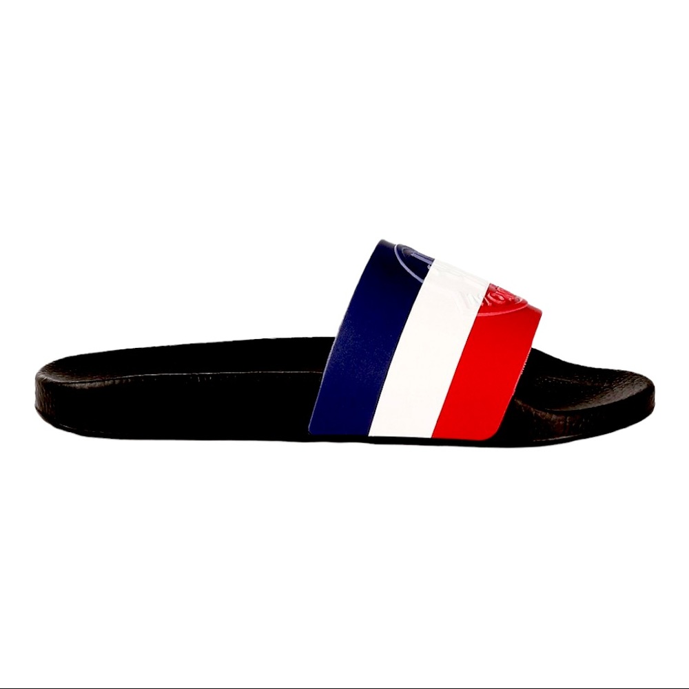 Moncler
Basile Slides